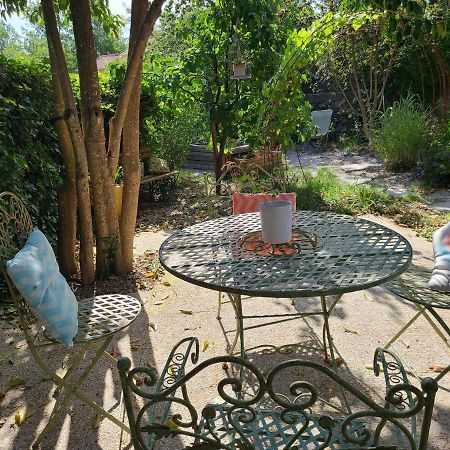 Chez Nous Dans Notre Petit Jardin Apartamento Montpellier Exterior foto